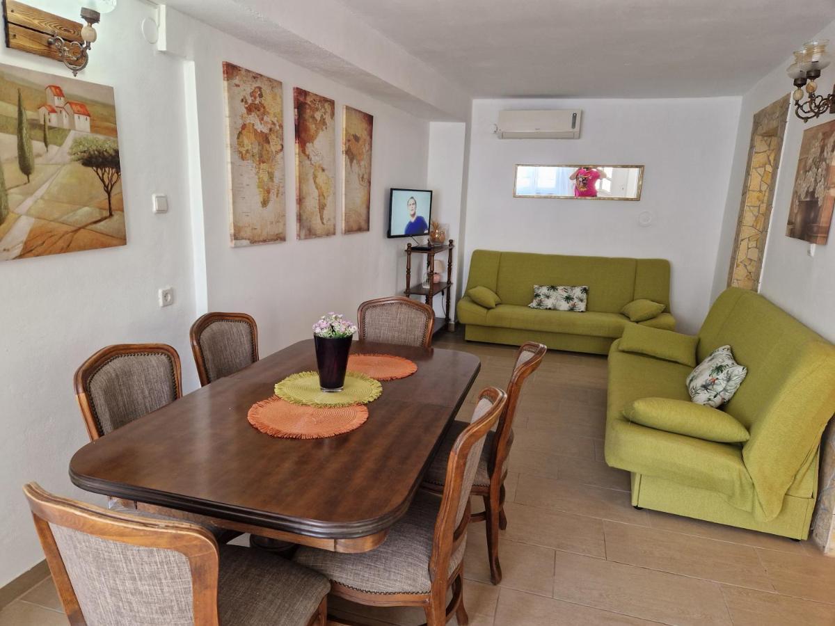 Apartmani Sidro Senj Senj  Quarto foto